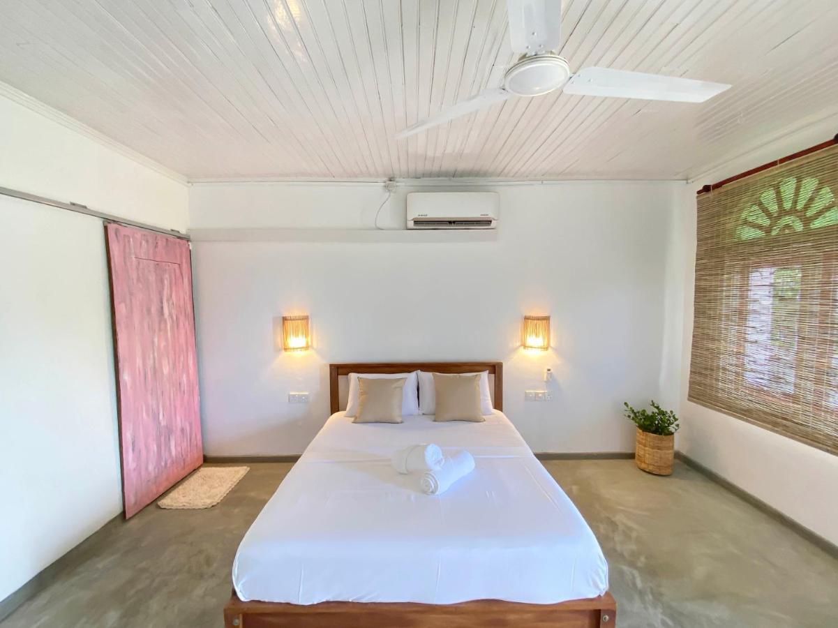 Sky Breeze Hotel Unawatuna Exterior foto